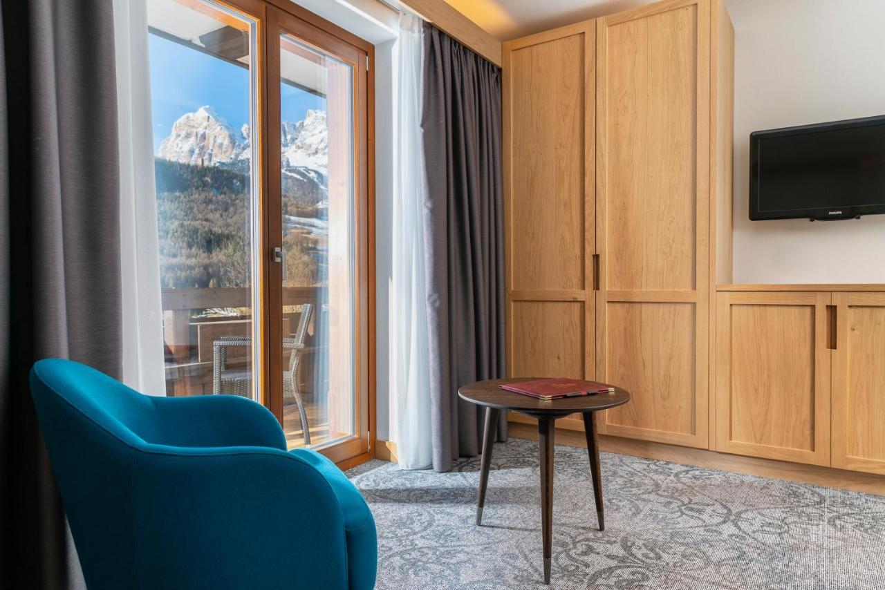 Hotel Lajadira & Spa Cortina dʼAmpezzo Eksteriør bilde